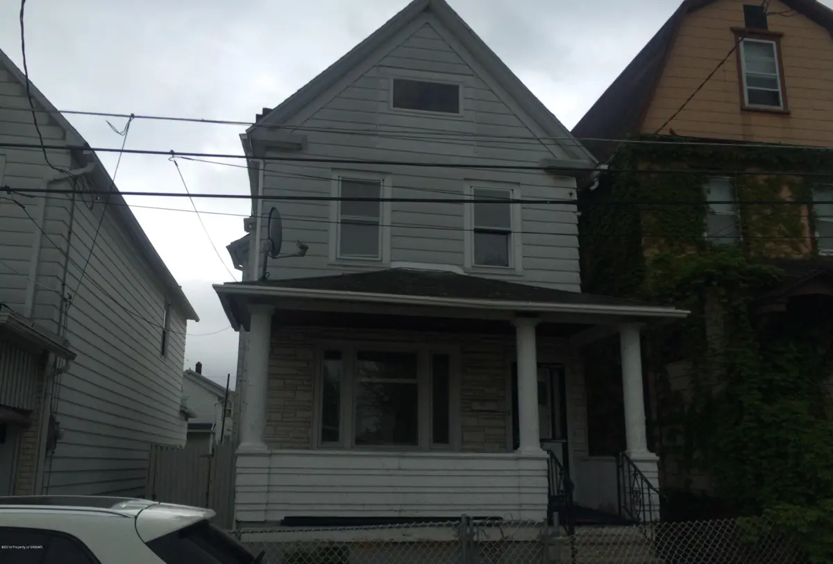 47 HAYES Lane, Wilkes-Barre in Wilkes-Barre