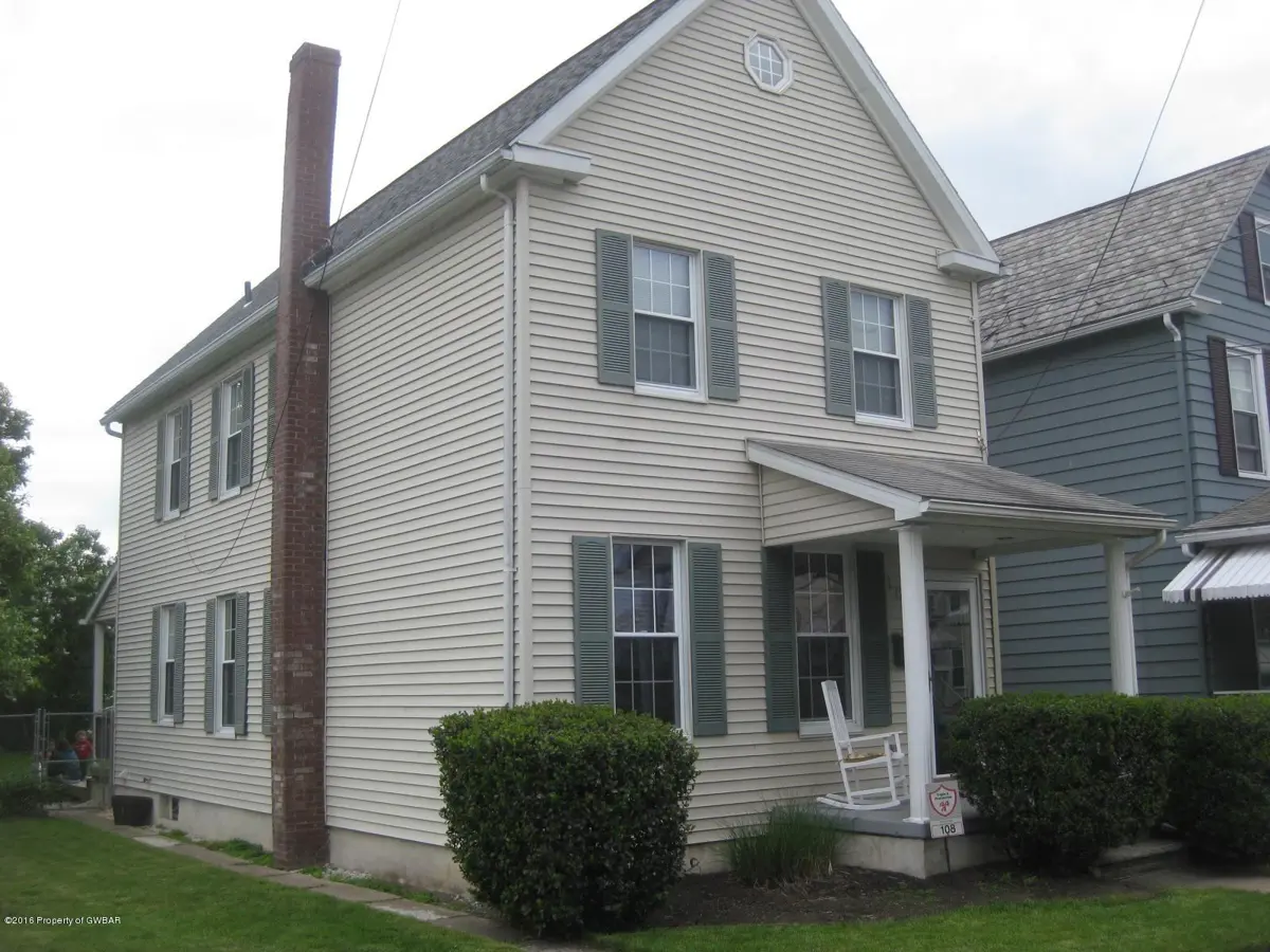108 OAK Street, Wilkes-Barre in Wilkes-Barre
