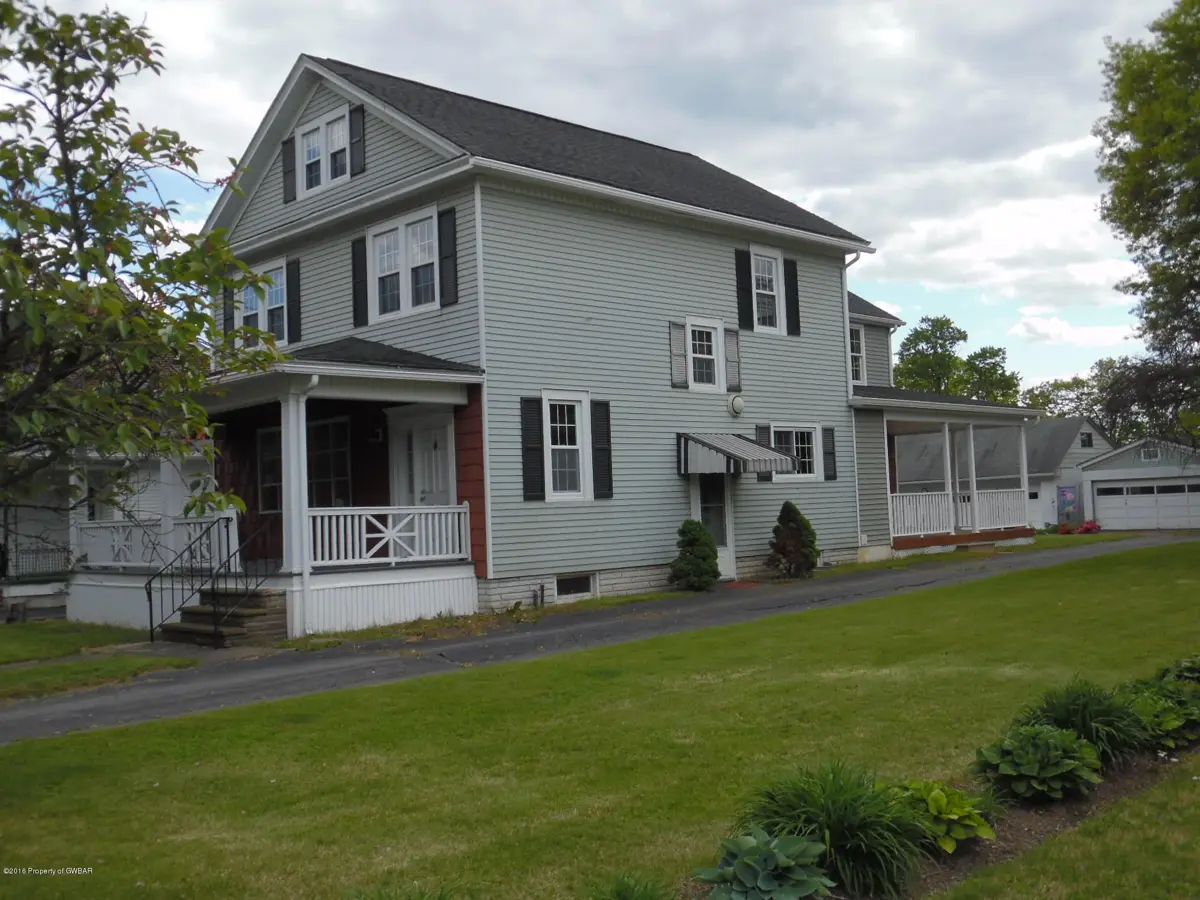 66 TILBURY Avenue, Nanticoke in Nanticoke