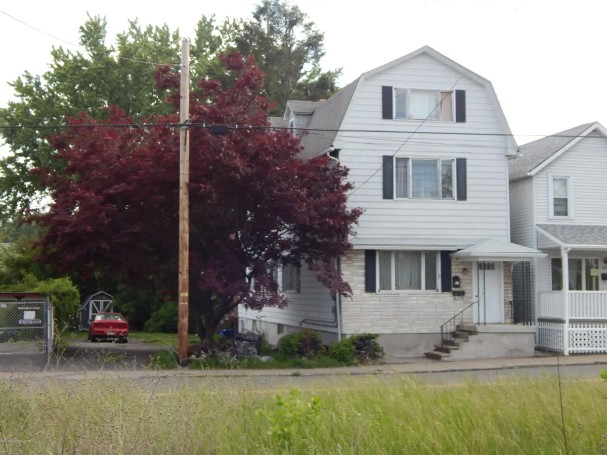 553 Blackman Street, Wilkes-Barre in Wilkes-Barre