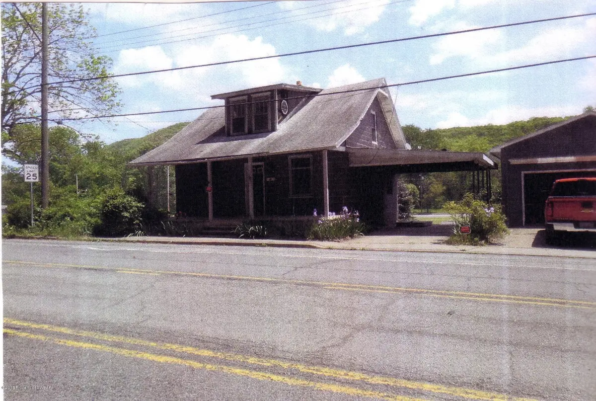 99 N Main Street, Shickshinny in Shickshinny