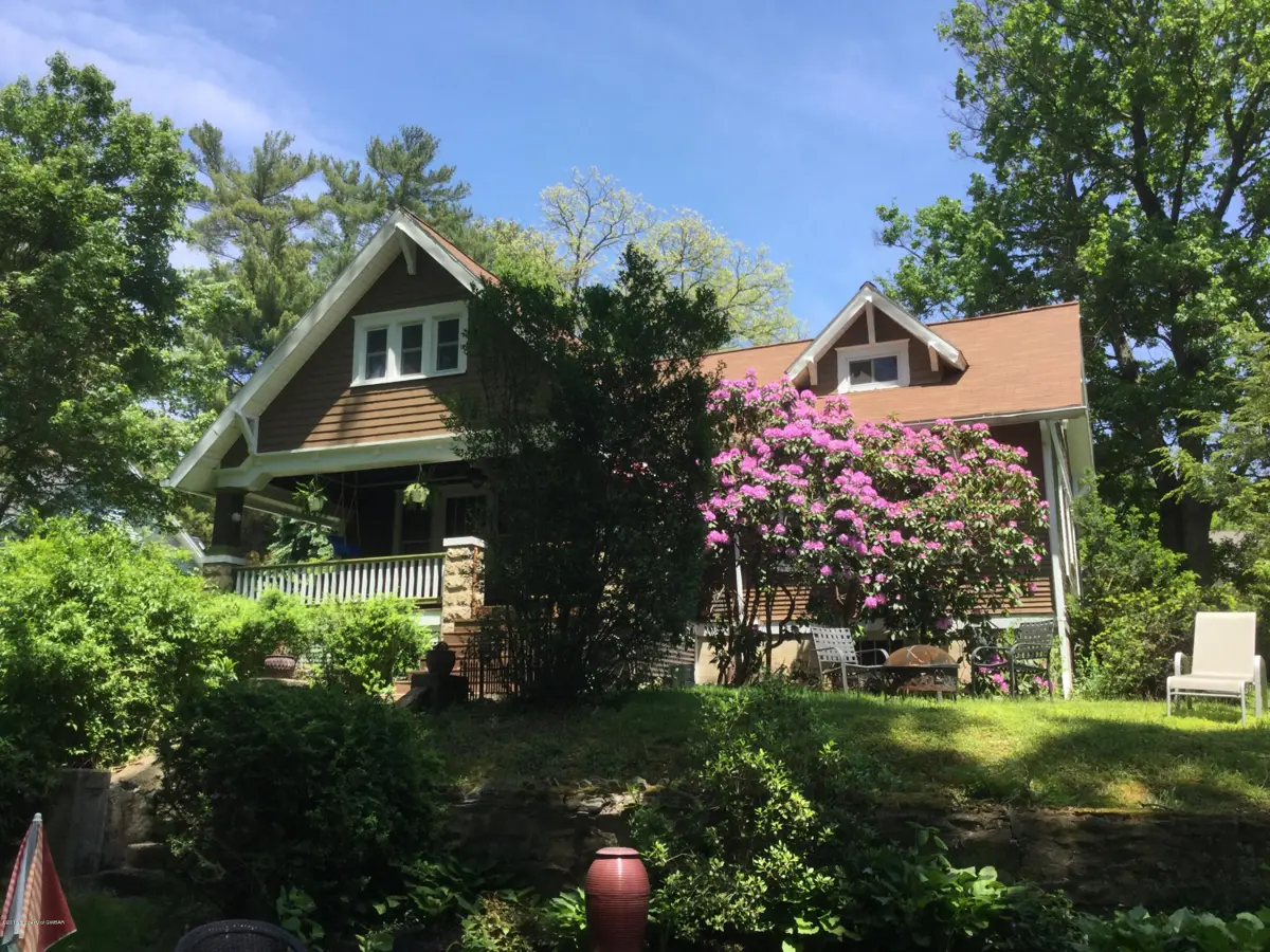5 Orchard St., Shavertown in Shavertown