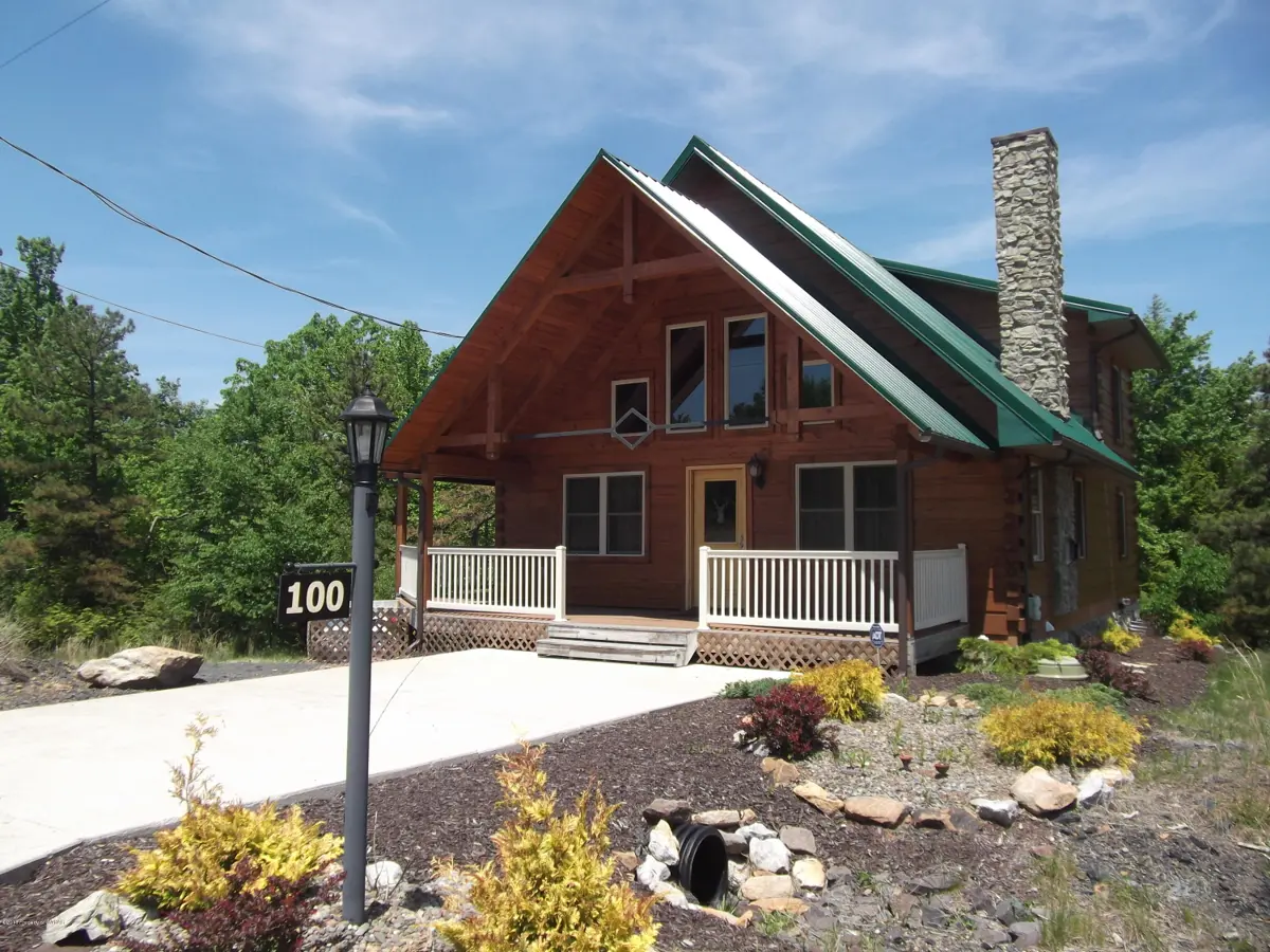 100 Creekside Drive, Hazleton in Hazleton