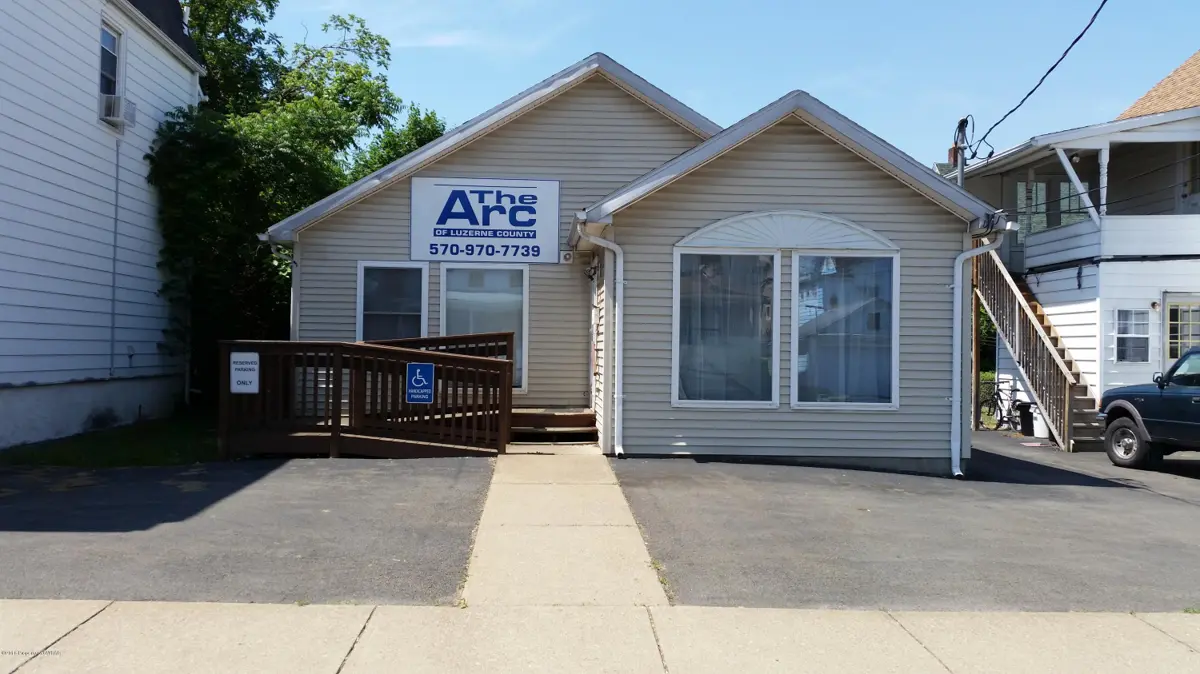 16-18 W Linden Street, Wilkes-Barre in Wilkes-Barre