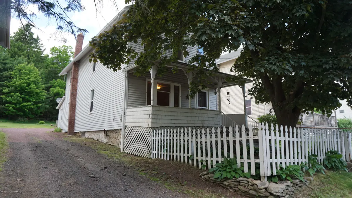 130 Woodlawn Avenue, Mountain Top in Mountain Top
