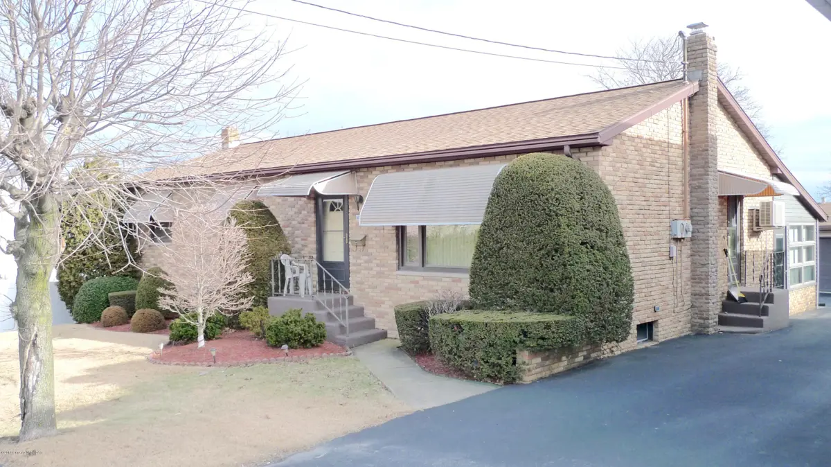 1033 N Locust Street, Hazle Township in Hazle Township