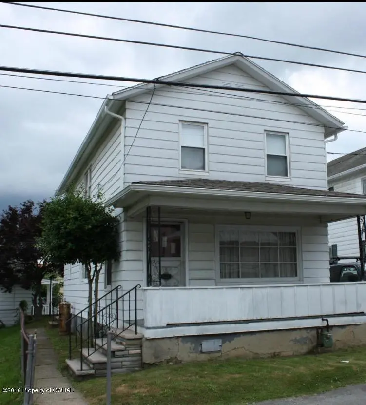 632 W SHAWNEE Avenue, Plymouth in Plymouth