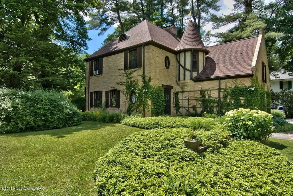 410 N Pioneer Ave., Dallas in Dallas