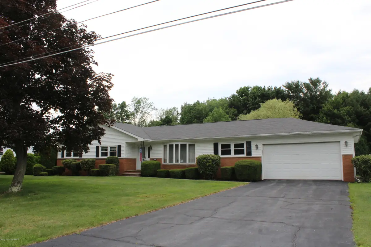 5 Colonial Drive, Mountain Top in Mountain Top