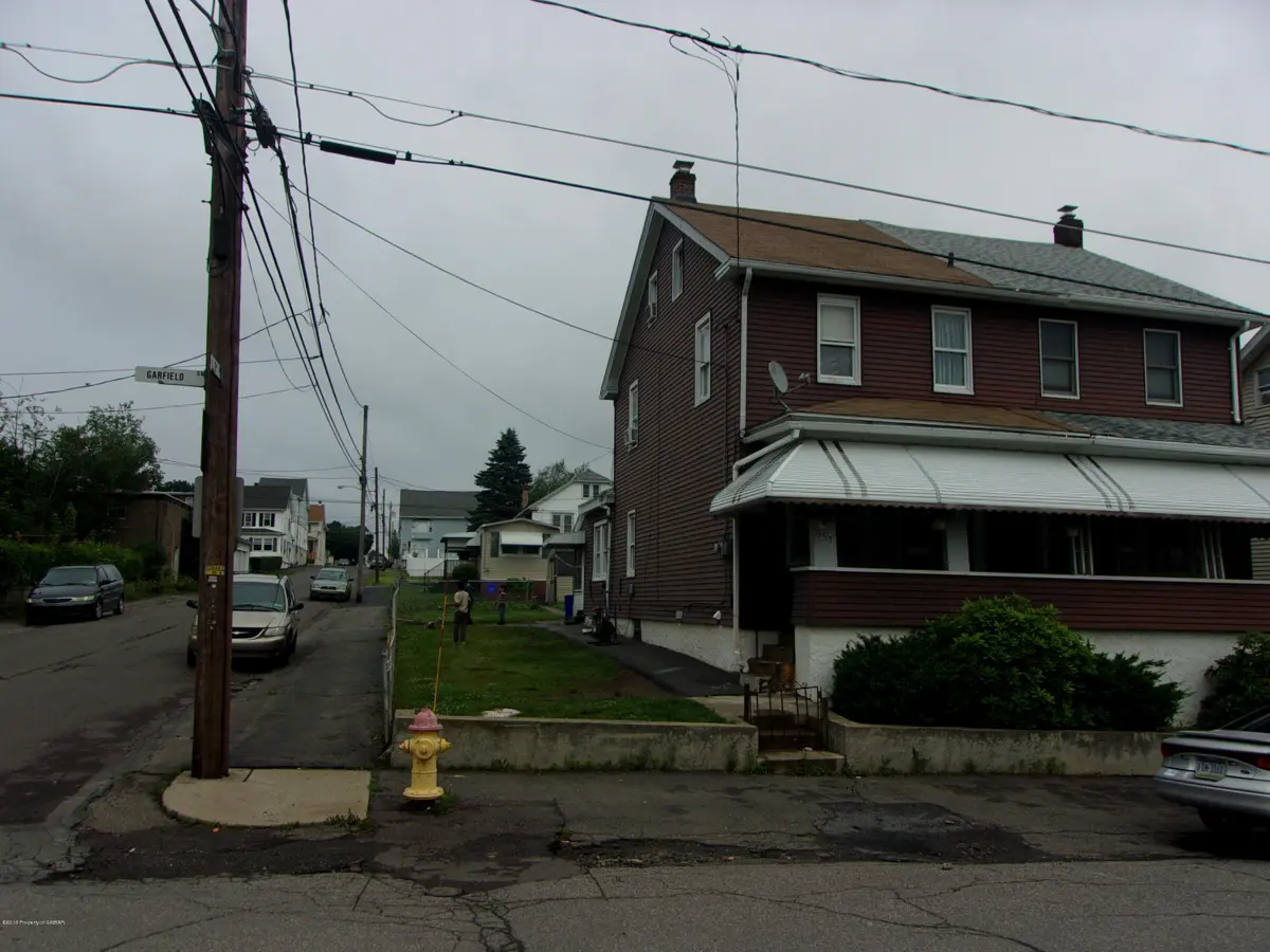557 Garfield Street, Hazleton in Hazleton