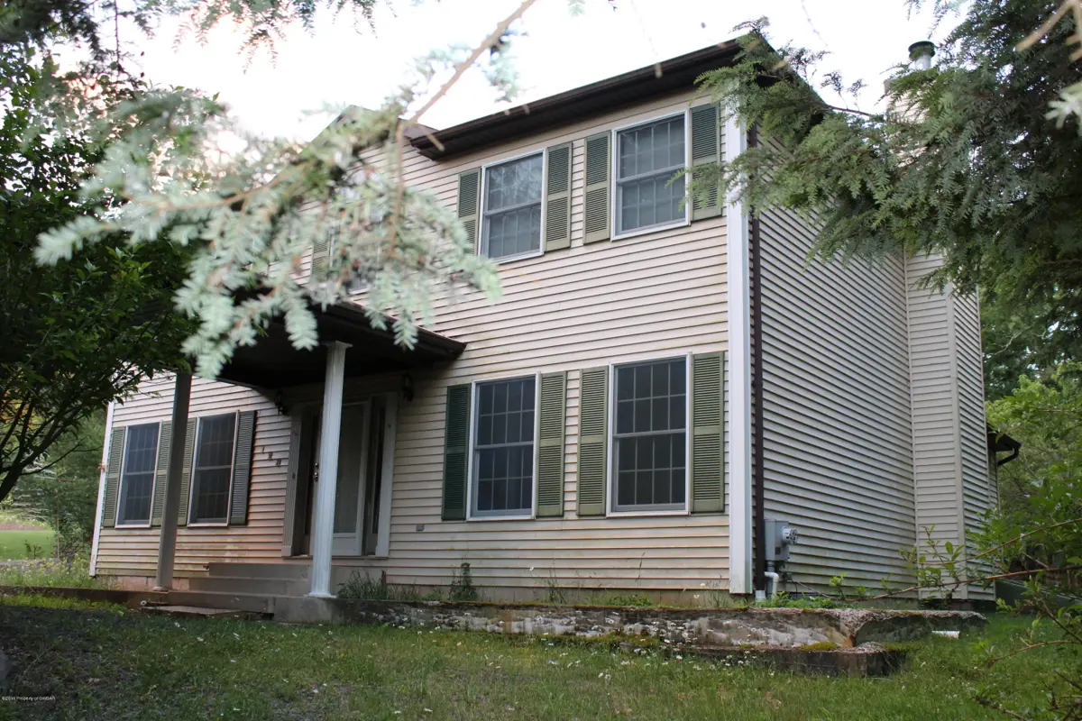 128 Sandwedge Drive, Mountain Top in Mountain Top