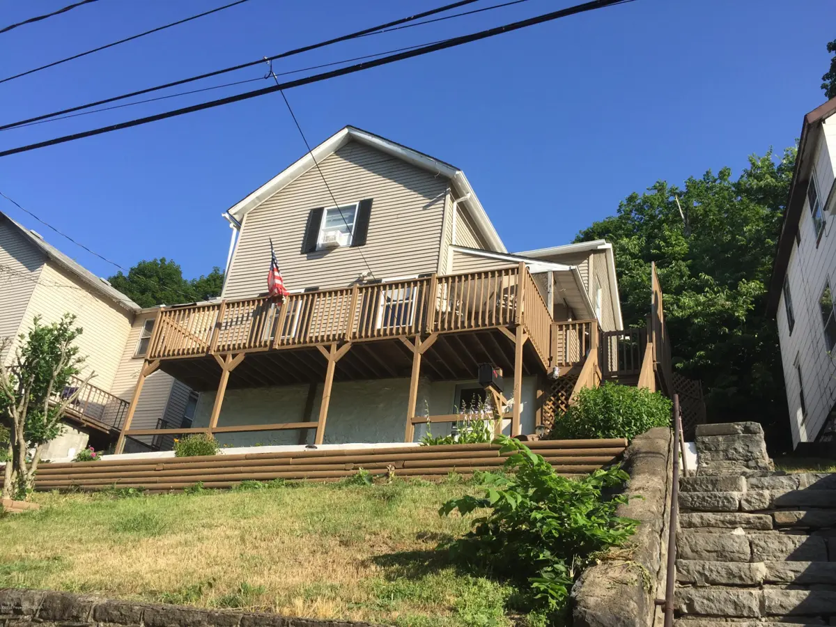 1149 EXETER Avenue, Exeter in Exeter