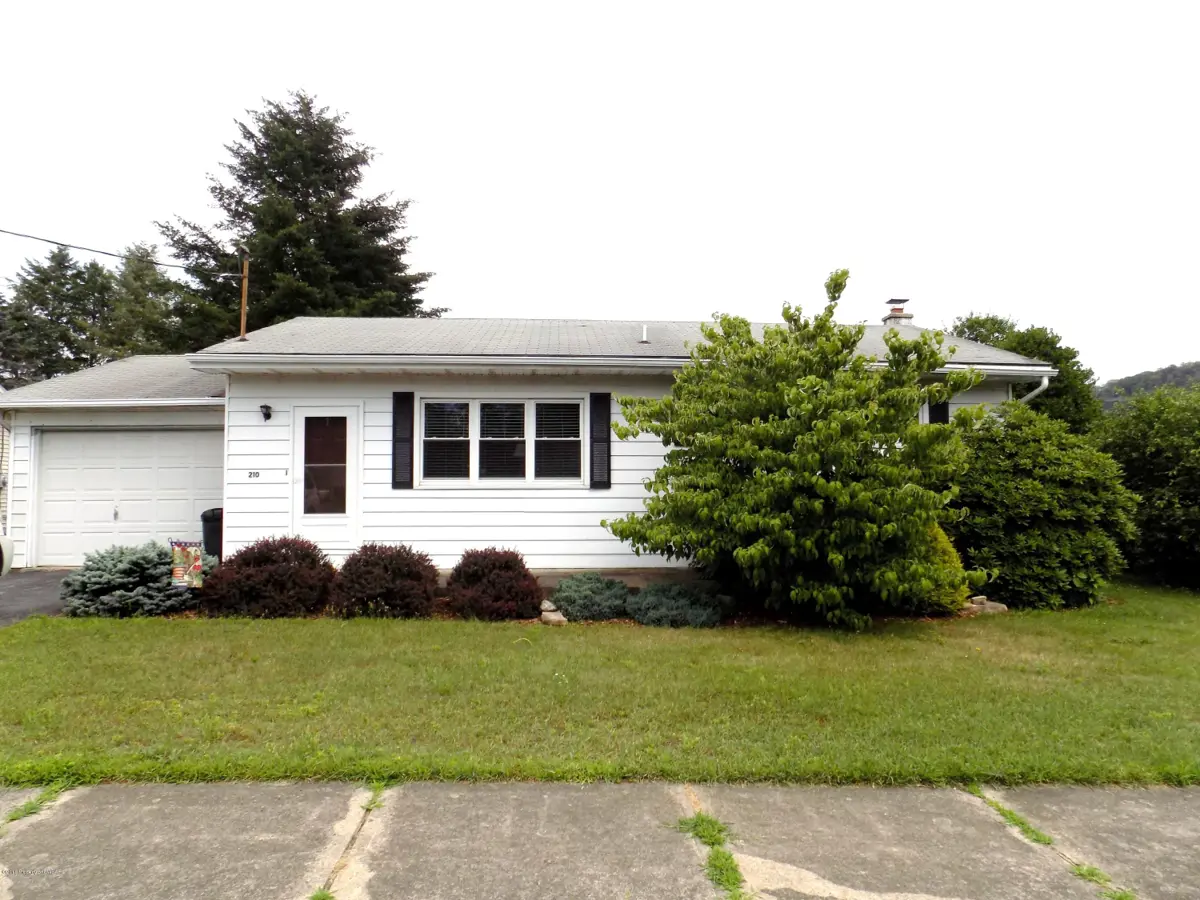 210 Wall Street, Nescopeck in Nescopeck