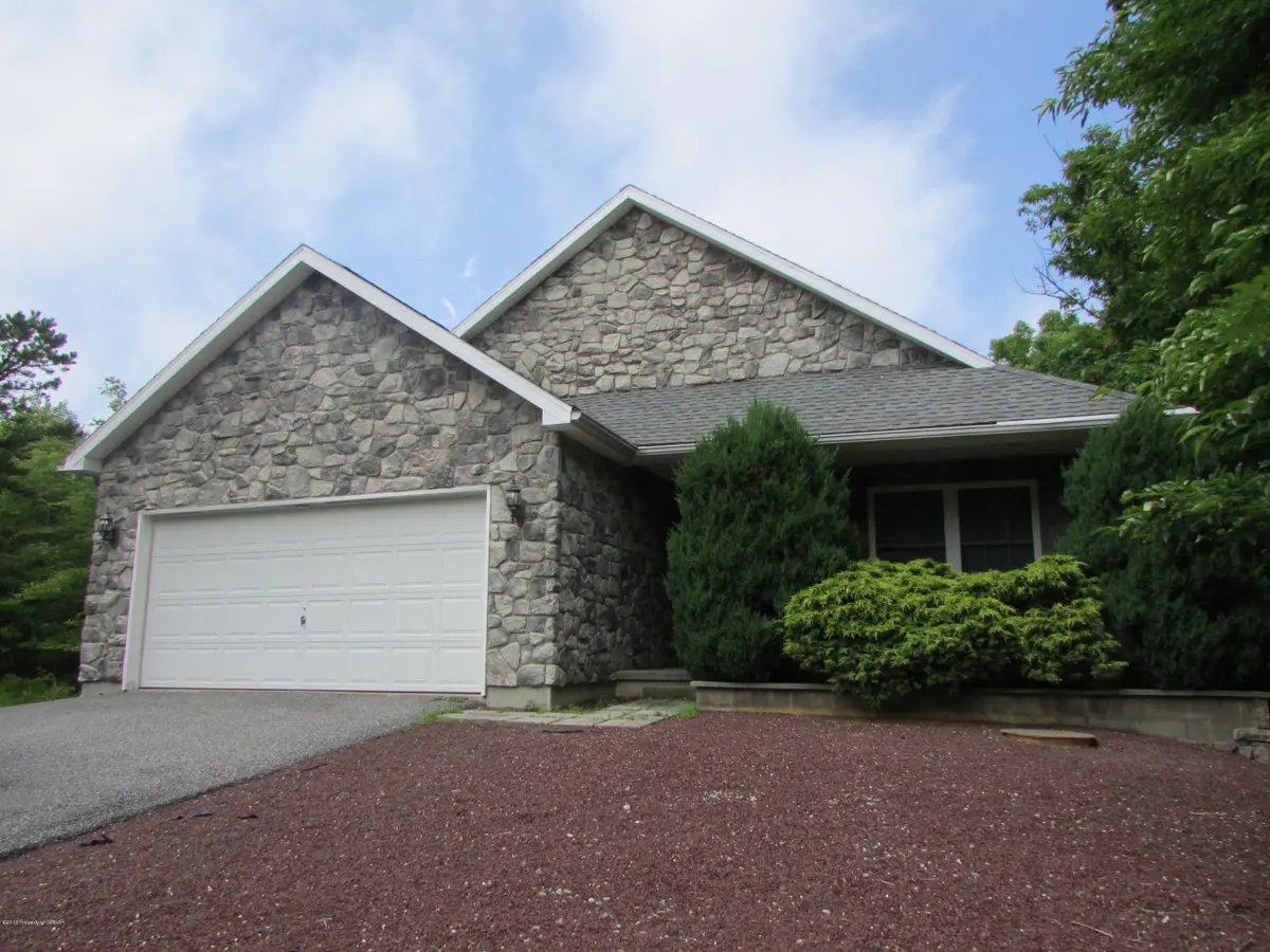 48 Crooked Stick Lane, Hazle Township in Hazle Township