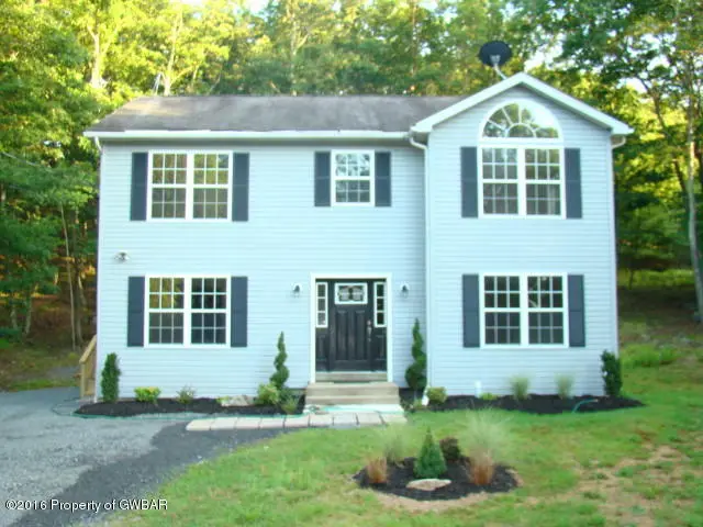 7116 Glenwood Drive, East Stroudsburg in East Stroudsburg
