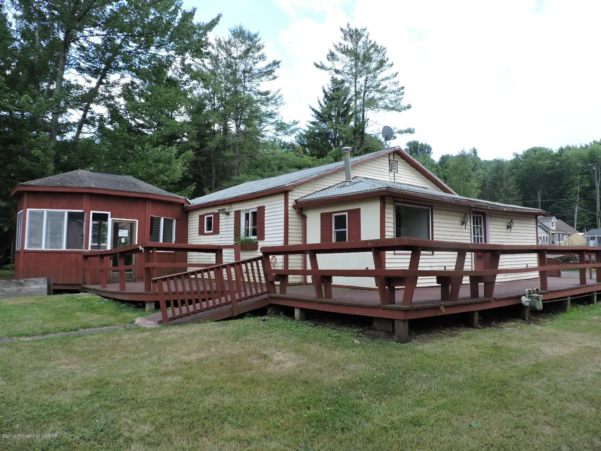 10 BRIDGE Street, Harveys Lake in Harveys Lake