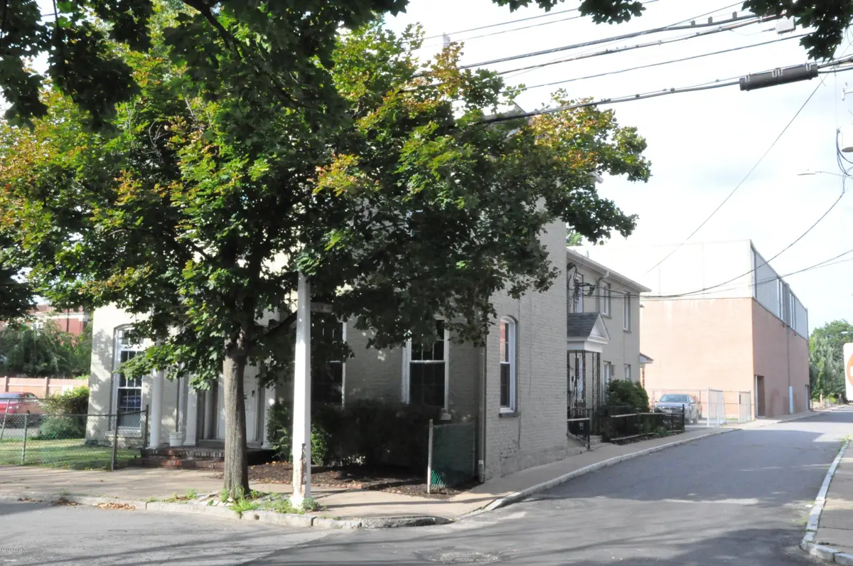 25 W ROSS Street, Wilkes-Barre in Wilkes-Barre