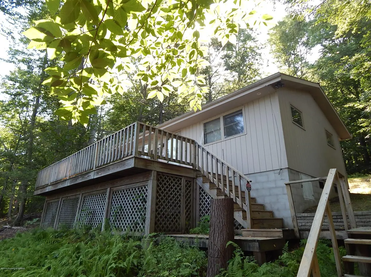 841 Lakeside, Harveys Lake in Harveys Lake
