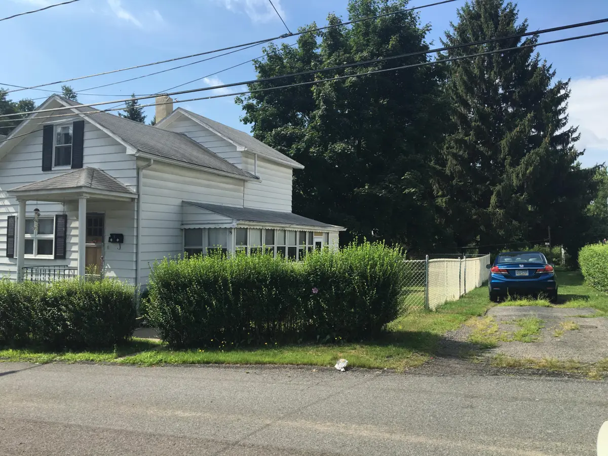 19 CROW Street, Plains in Plains