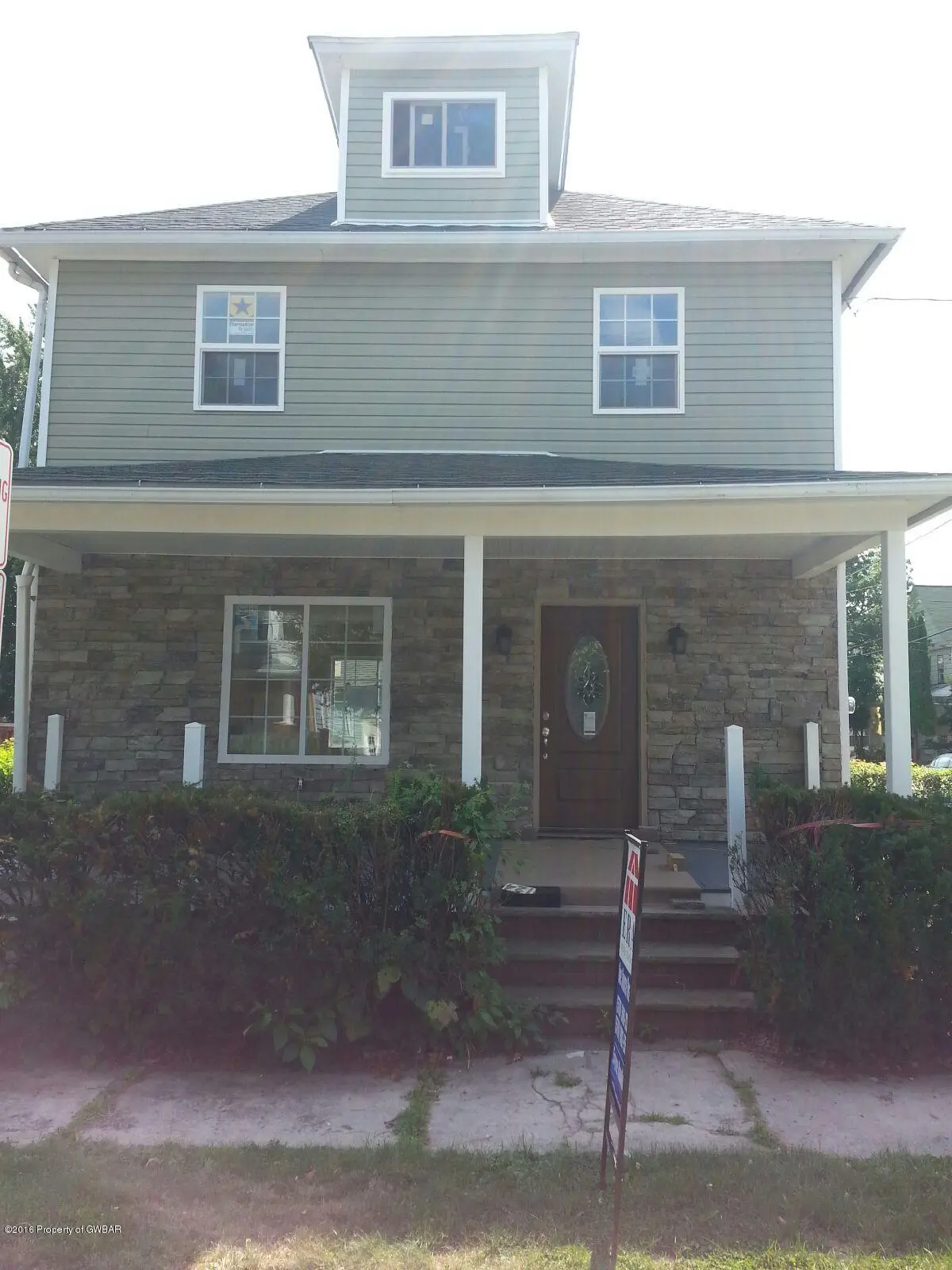 124 Price st Street, Kingston in Kingston