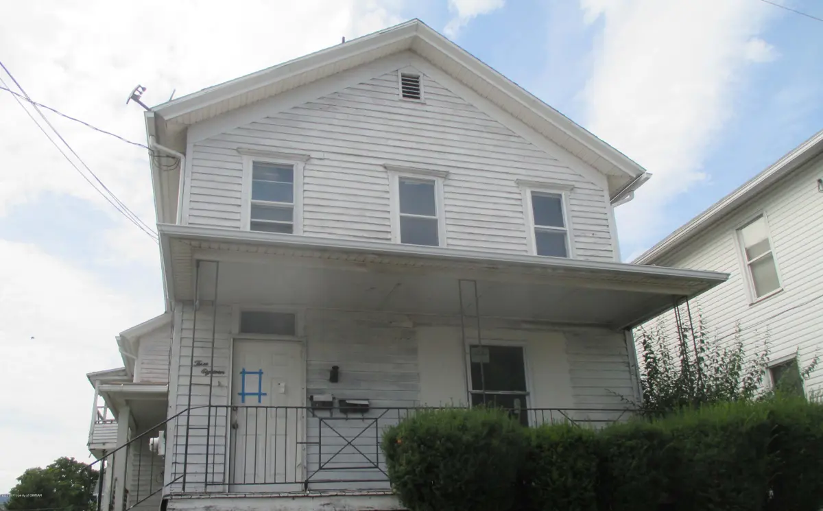 318 N MAIN Street, Taylor in Taylor