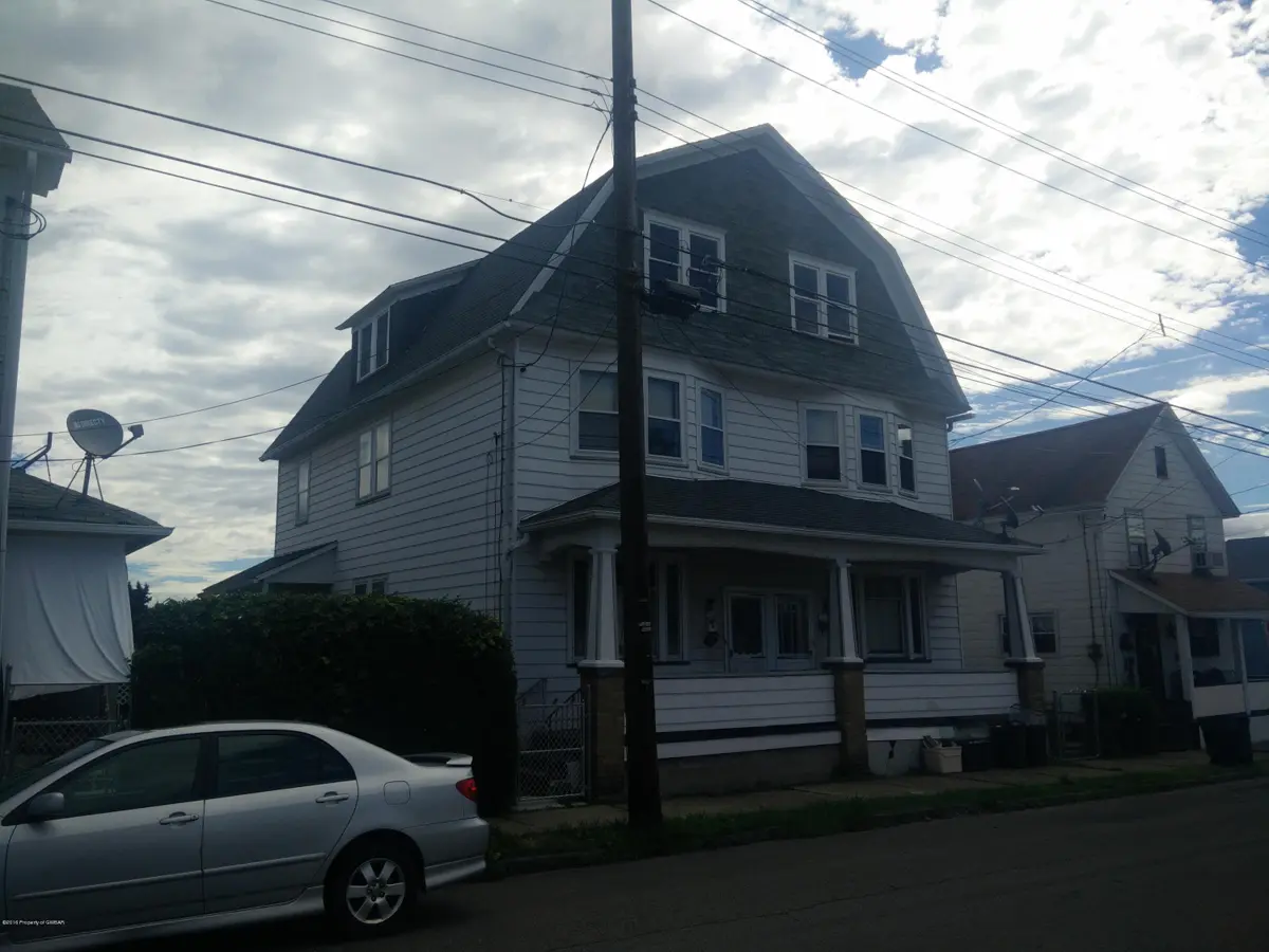807 S MARKET Street, Nanticoke in Nanticoke