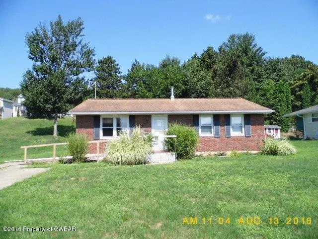 561 JOHNSON Street, West Wyoming in West Wyoming