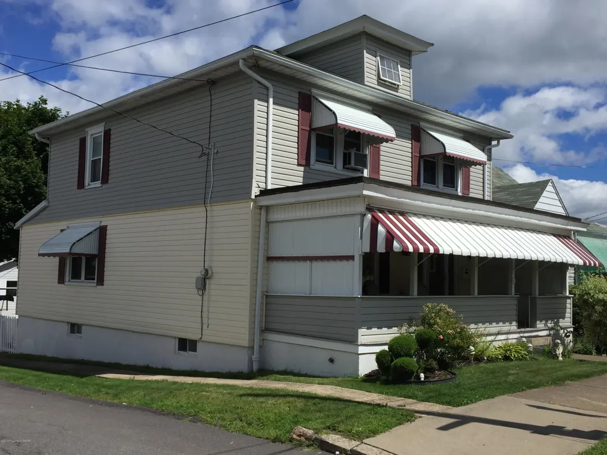 845 W 15th Street, Hazleton in Hazleton