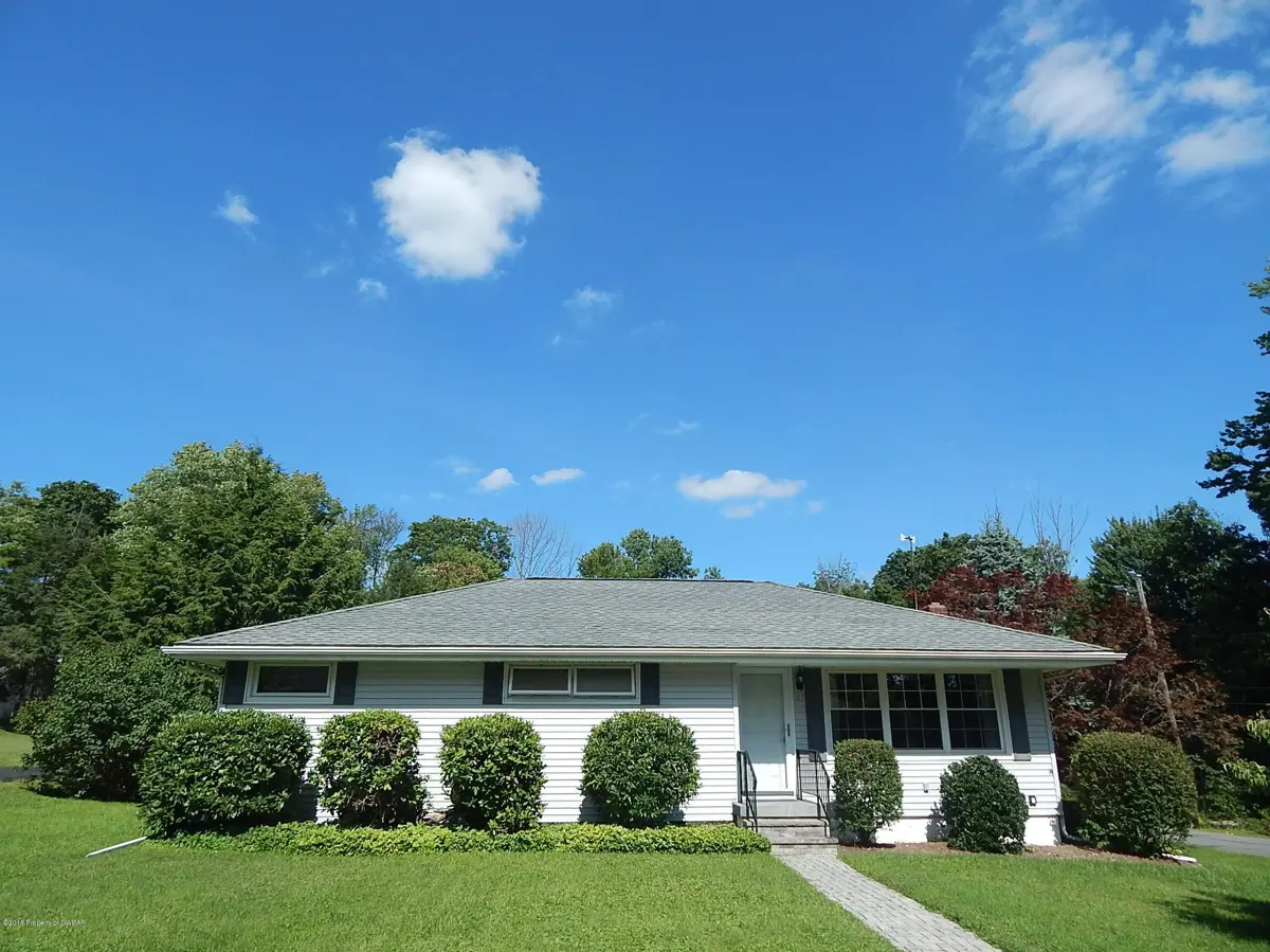 31 Maple Drive, Dallas in Dallas