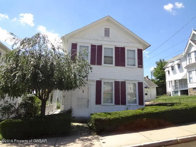 135 Gaylord Avenue, Plymouth in Plymouth