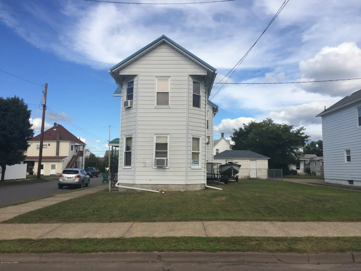 180 E 4th Street, Wyoming in Wyoming