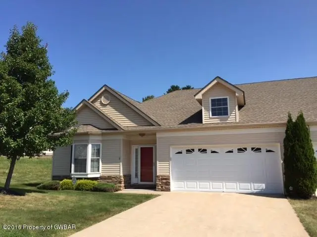 14 Willow Way, Dallas in Dallas