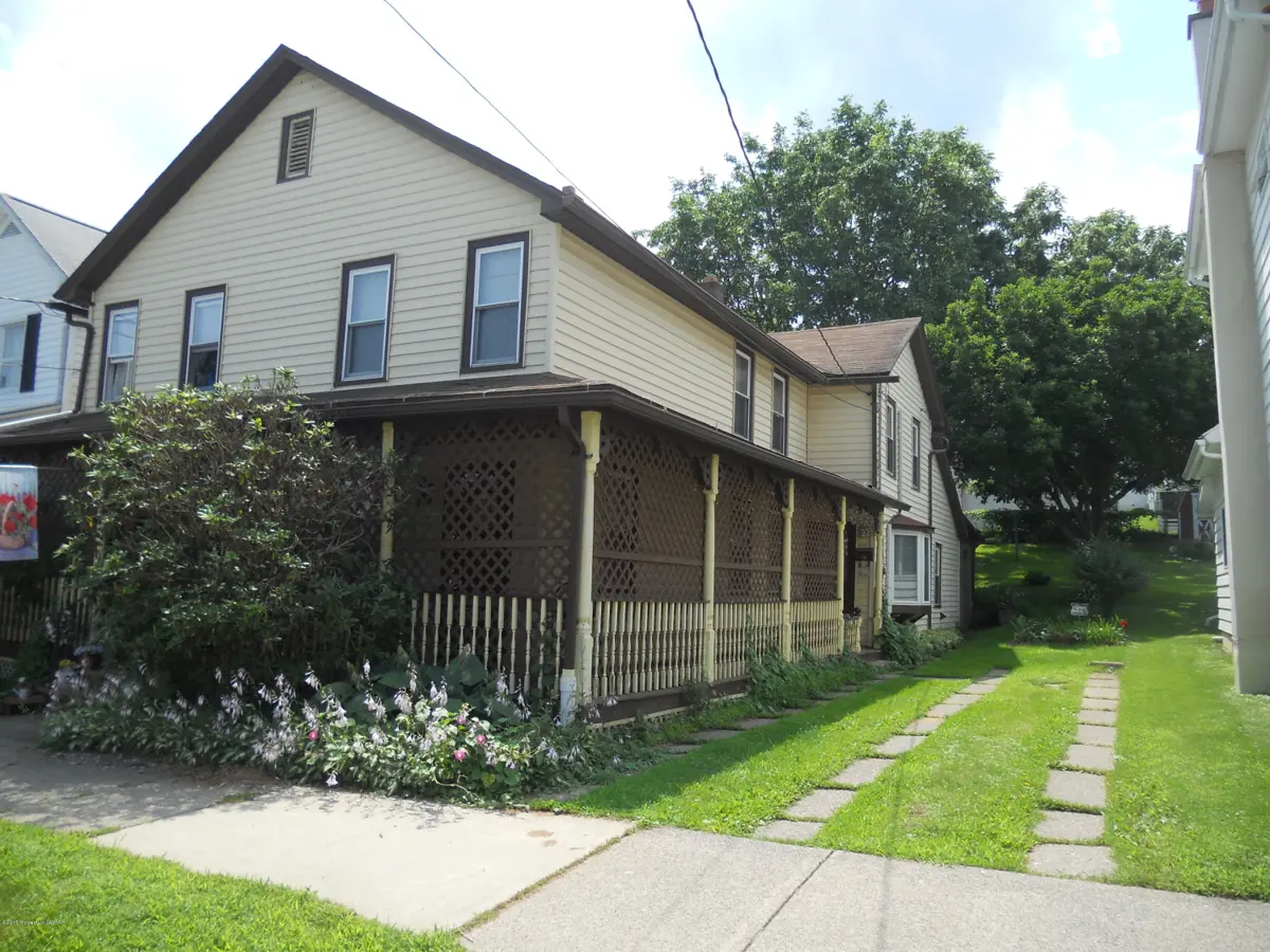 313-315 E CHURCH Street, Nanticoke in Nanticoke