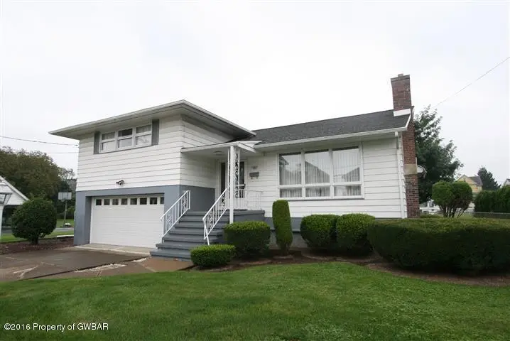 400 HORTON Street, Wilkes-Barre in Wilkes-Barre