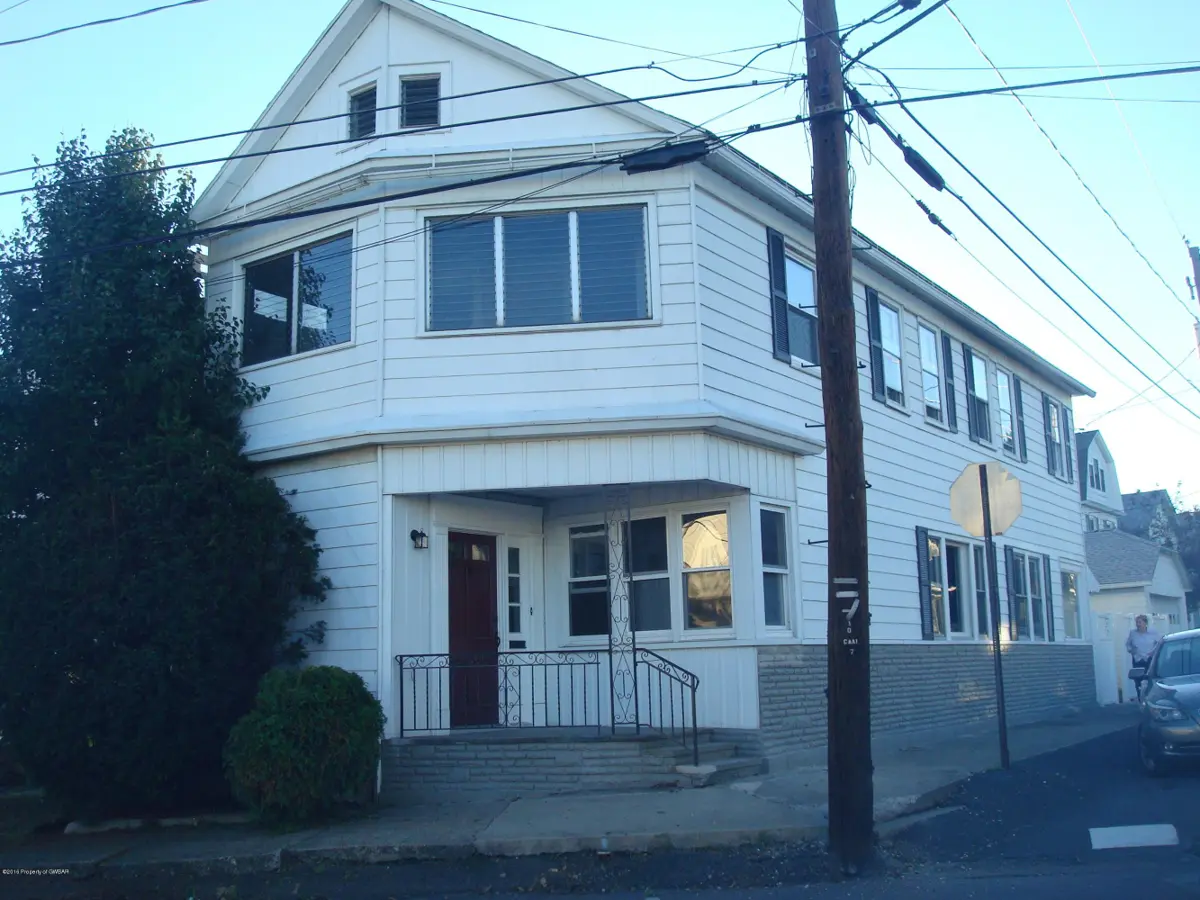 152 S Main Street, Plains in Plains