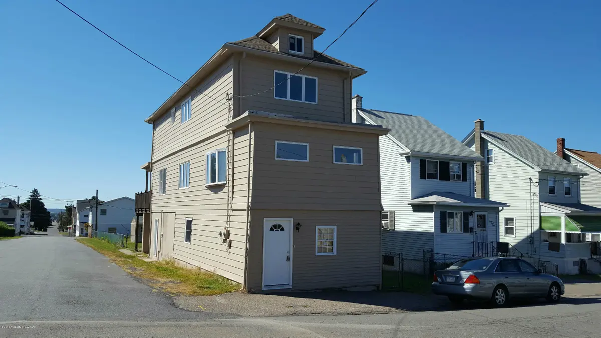 722 Garfield Street, Hazleton in Hazleton