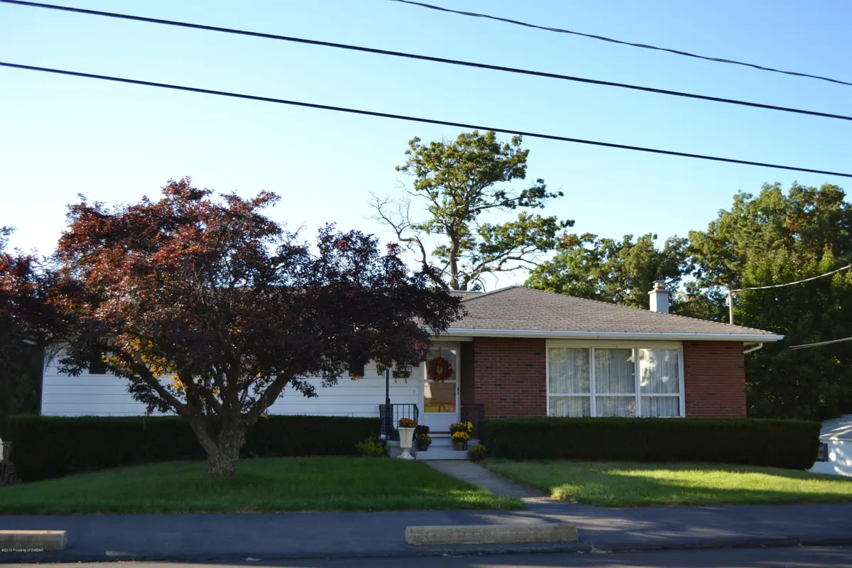 24 Arnold Avenue, Scranton in Scranton
