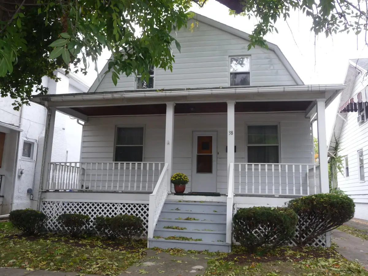 38 Third Avenue, Kingston in Kingston