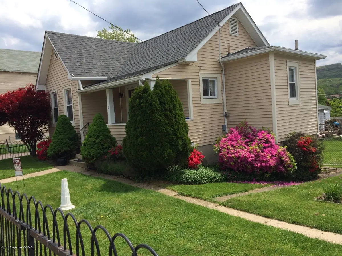 15 N EMPIRE Street, Wilkes-Barre in Wilkes-Barre