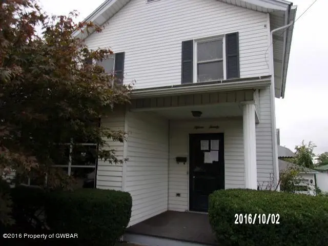 1520 HOLLY Road, Dunmore in Dunmore