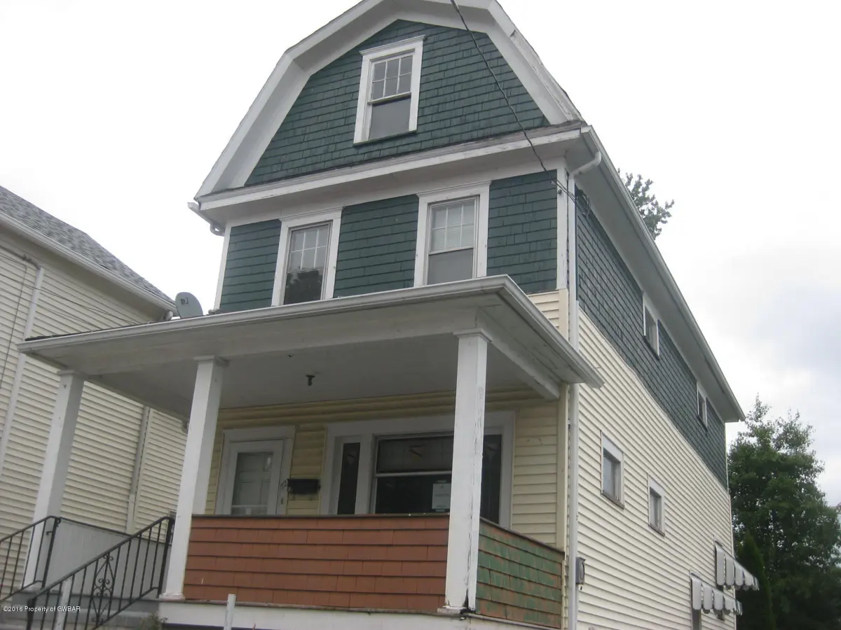 72 Lloyds Lane, Wilkes-Barre in Wilkes-Barre