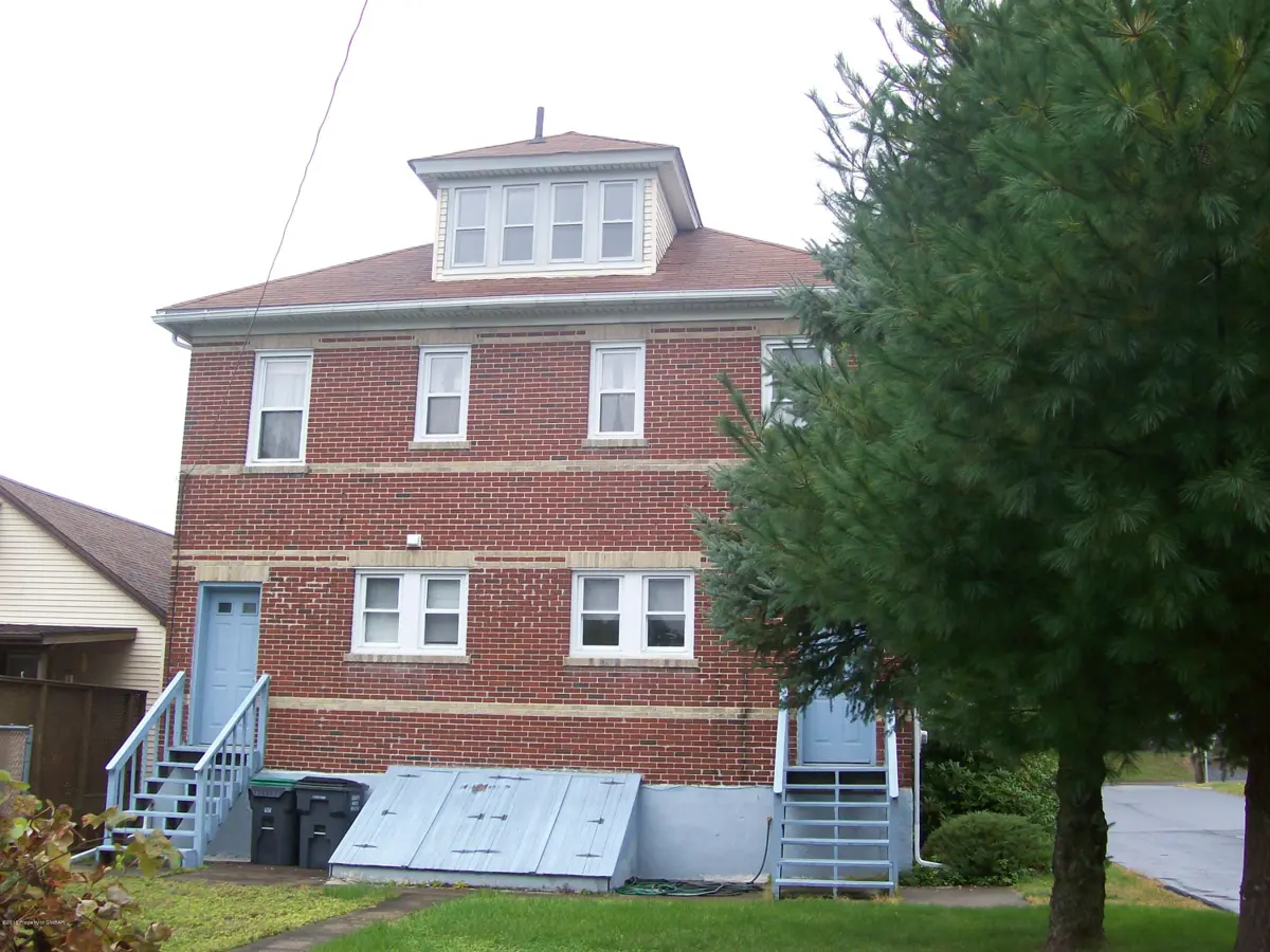 1238 E BROAD Street, Hazleton in Hazleton