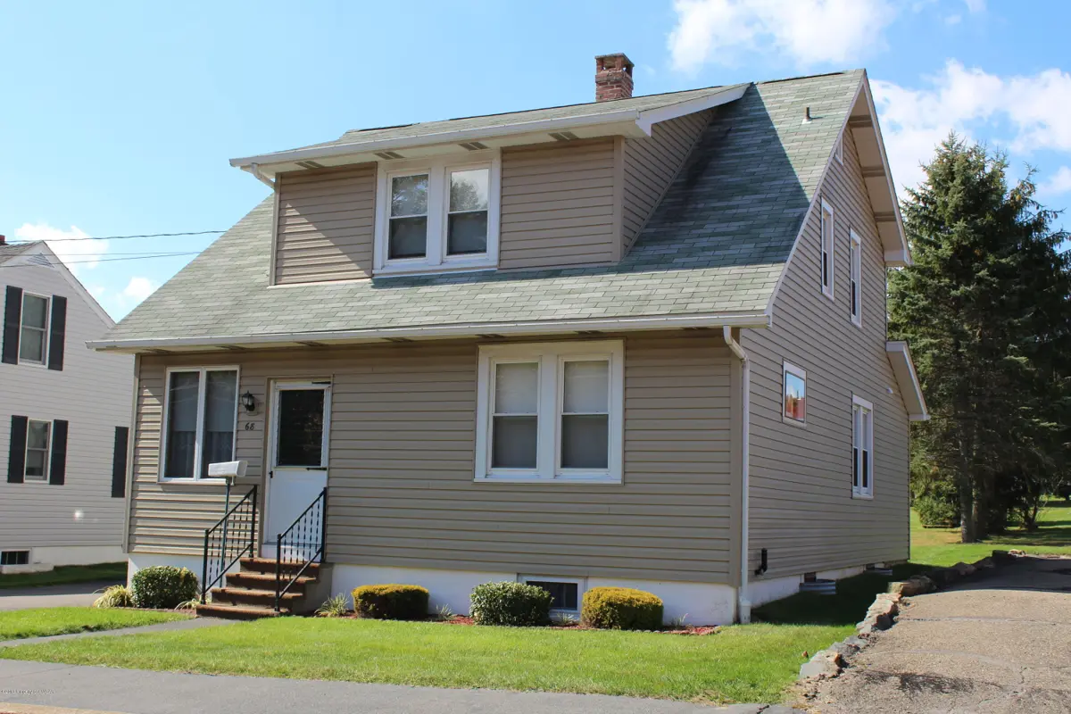 68 BEAVER Street, Beaver Meadows in Beaver Meadows