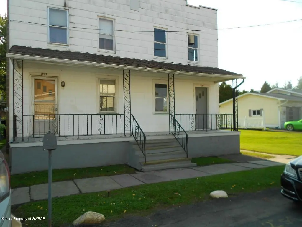 255 Farrell Street, Plains in Plains