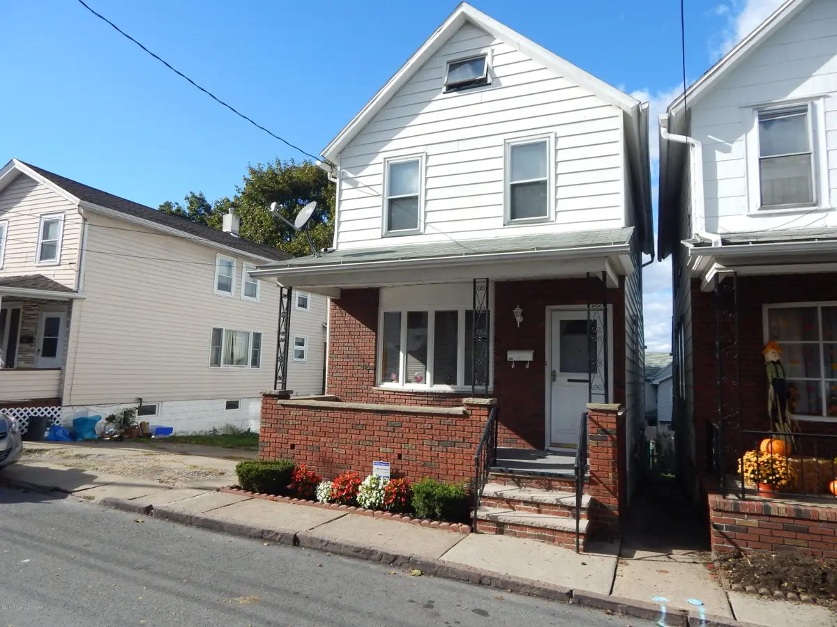 102 Logan Street, Wilkes-Barre in Wilkes-Barre