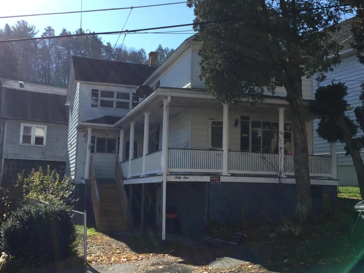 61 COAL Street, Glen Lyon in Glen Lyon