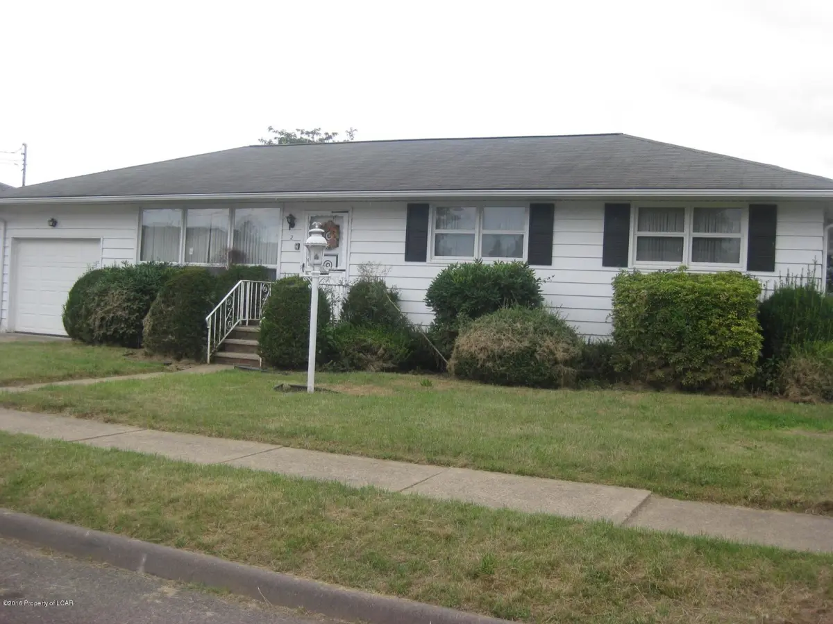 2 STOCK Street, Swoyersville in Swoyersville