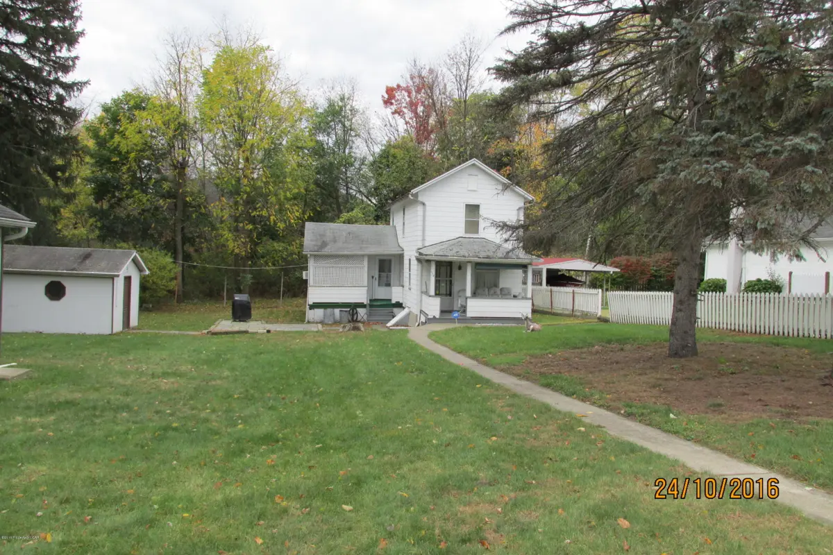 118 CHESTNUT Street, Larksville in Larksville