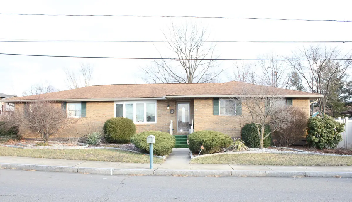 27 WILSON Street, Wilkes-Barre in Wilkes-Barre