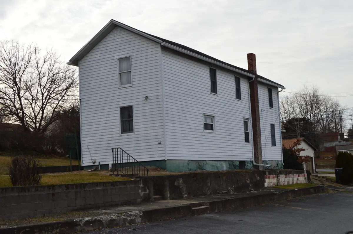 405 FRONT Street, Dupont in Dupont